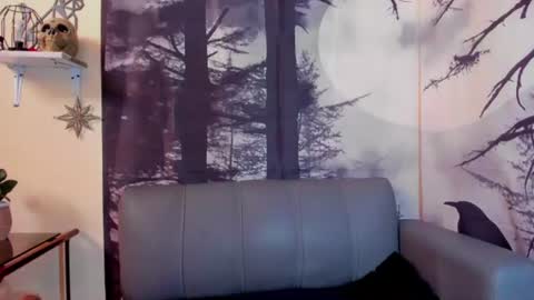 Annyluna online show from 06.17.26
