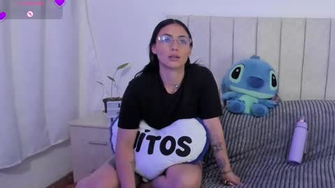 Anny online show from 12.15.25