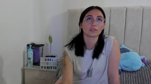 Snapshot of annyroberts_89 chatting on 07.24.26 Anny online show from 07.24.26