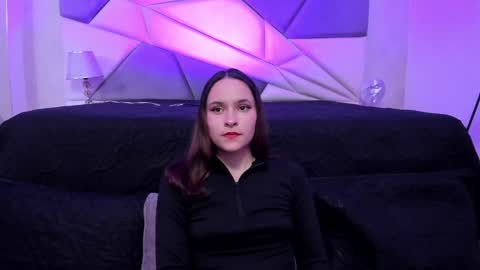 AnnyT online show from 12.30.24