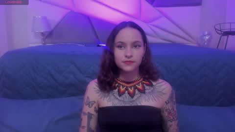 AnnyT online show from 01.04.25