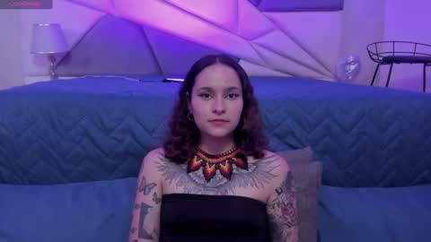 AnnyT online show from 01.05.25