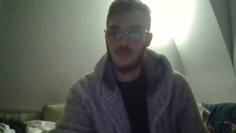 Snapshot of anonymousstoner58 chatting on 11.04.25 anonymousstoner58 online show from 11.04.25