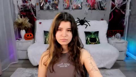 Snapshot of anoradark chatting on 11.06.25 Anora online show from 11.06.25