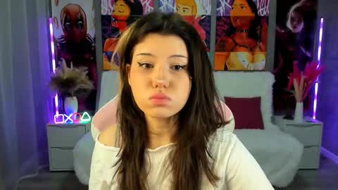 Snapshot of anoradark chatting on 11.24.25 Anora online show from 11.24.25