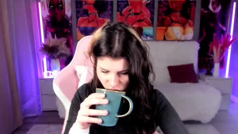 Snapshot of anoradark chatting on 11.27.25 Anora online show from 11.27.25