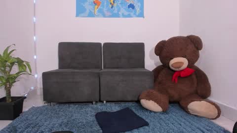 Snapshot of another_teo chatting on 12.17.25 Jordan Mateo online show from 12.17.25