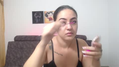 Snapshot of anthonela_queen chatting on 03.05.25 Anthonela Queen online show from 03.05.25