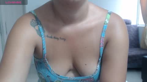 Anthonela Queen online show from 11.27.25