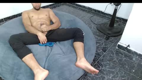 Snapshot of anthonyrico69 chatting on 12.10.24 Anthony rico69 online show from 12.10.24