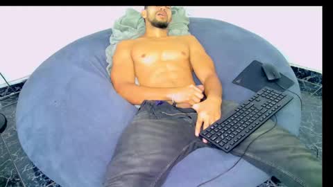 Snapshot of anthonyrico69 chatting on 12.26.24 Anthony rico69 online show from 12.26.24