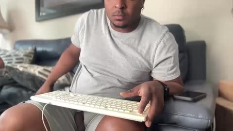 anthonyscreet online show from 09.28.25