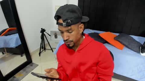       online show from 10.07.25