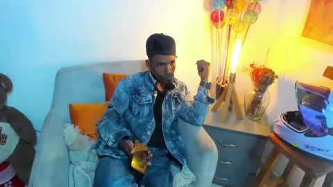 Snapshot of anthoy_wayans chatting on 03.18.26 online show from 03.18.26