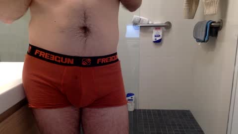 Snapshot of anthparis chatting on 01.20.25 c2c free french new stud bigcock hairy gay cum private pvt jerkingoff cumshow online show from 01.20.25