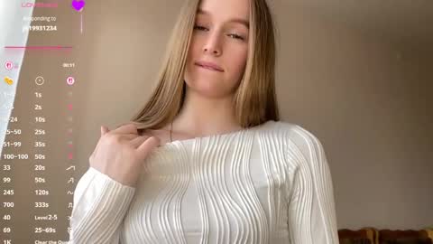 Snapshot of antionettepulgarin chatting on 04.18.26 Viktoria online show from 04.18.26