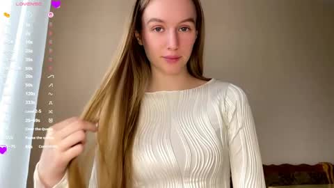 Snapshot of antionettepulgarin chatting on 05.10.26 Viktoria online show from 05.10.26