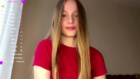 Snapshot of antionettepulgarin chatting on 05.11.26 Viktoria online show from 05.11.26