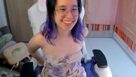 Snapshot of anto_sweet18 chatting on 05.28.26 My birthday is on december 2nd surprise me with a gift from my amazonlist online show from 05.28.26