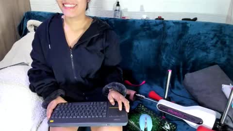 Snapshot of antofoxwbc chatting on 02.10.25 Anto online show from 02.10.25