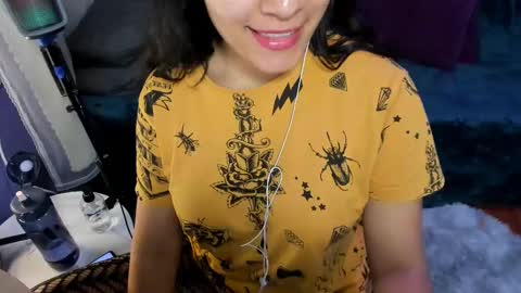 Snapshot of antofoxwbc chatting on 02.20.25 Anto online show from 02.20.25