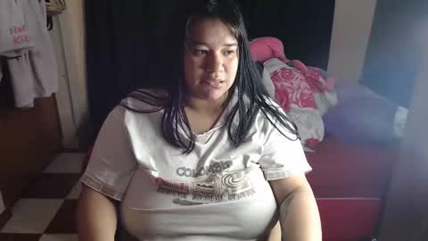 Snapshot of antonela_bigboobs1 chatting on 02.12.26 Antonela PINKI online show from 02.12.26