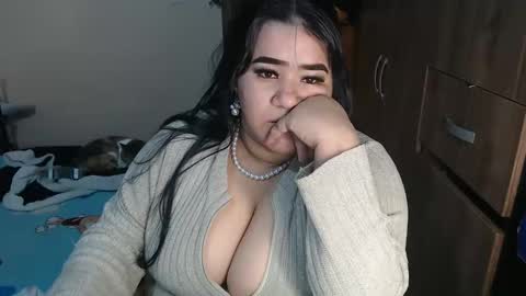 Snapshot of antonela_bigboobs1 chatting on 03.05.26 Antonela PINKI online show from 03.05.26