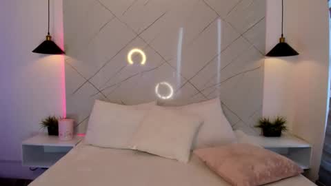 Antonella online show from 10.09.25