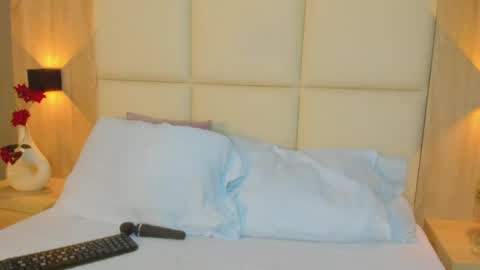 Snapshot of antonella_cutie_ chatting on 06.01.26 A N T O N E L L A online show from 06.01.26