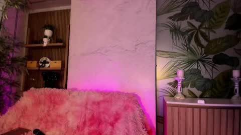 Snapshot of antonella_rossi24 chatting on 06.08.26 Antonella Rossi online show from 06.08.26