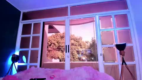 Snapshot of antonella_rossi24 chatting on 06.18.26 Antonella Rossi online show from 06.18.26