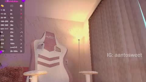 Snapshot of antonellaa_sweet chatting on 07.28.26 Antonella online show from 07.28.26