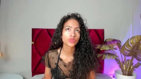AntonellaHall  online show from 09.30.25