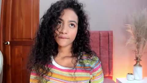 AntonellaHall  online show from 03.12.26