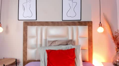 AntonellaHall  online show from 03.27.26