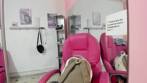 Snapshot of antonellakling_ chatting on 01.16.26 ANTONELLA online show from 01.16.26
