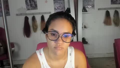 Snapshot of antonellakling_ chatting on 07.20.26 ANTONELLA online show from 07.20.26