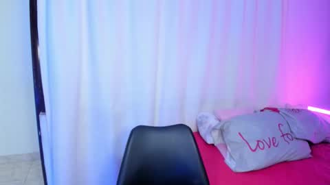 Snapshot of antonellaparker chatting on 03.08.26 Sarah online show from 03.08.26