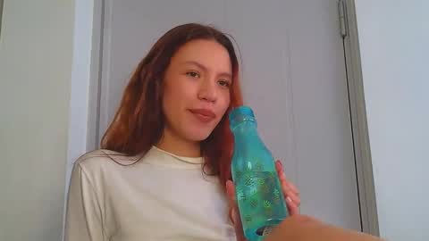 Snapshot of antonellarossii_ chatting on 02.20.25 Antonella online show from 02.20.25