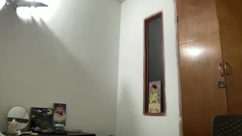 Antonia online show from 02.02.25