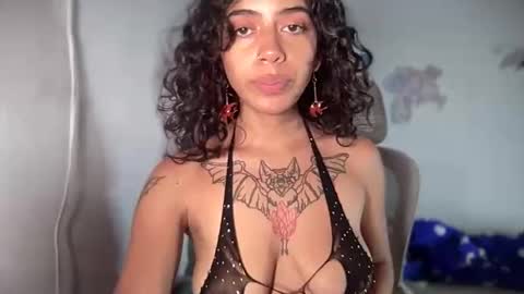 Antonia online show from 03.04.26