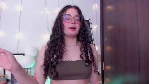 Antonia online show from 10.30.25