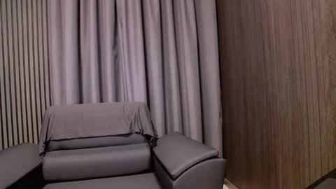 HI My name is Antonio online show from 10.22.25