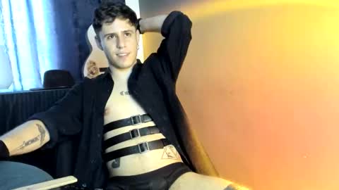 antonnello_ online show from 10.20.25