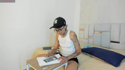 Snapshot of antony_d_ossa chatting on 05.31.26 antony_d_ossa online show from 05.31.26