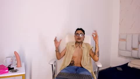 Snapshot of antony_d_ossa chatting on 07.29.26 antony_d_ossa online show from 07.29.26