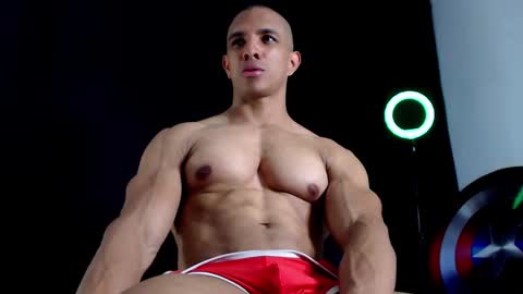 Instagram miguelangel1802  online show from 09.19.25