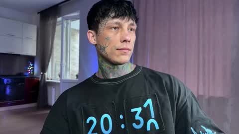 Tom online show from 03.04.26