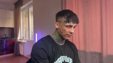 Tom online show from 04.11.26