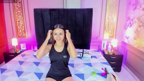 Anya online show from 10.28.25